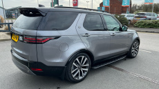 Land Rover Discovery 3.0 D300 R-Dynamic SE 5dr Auto Diesel Station Wagon